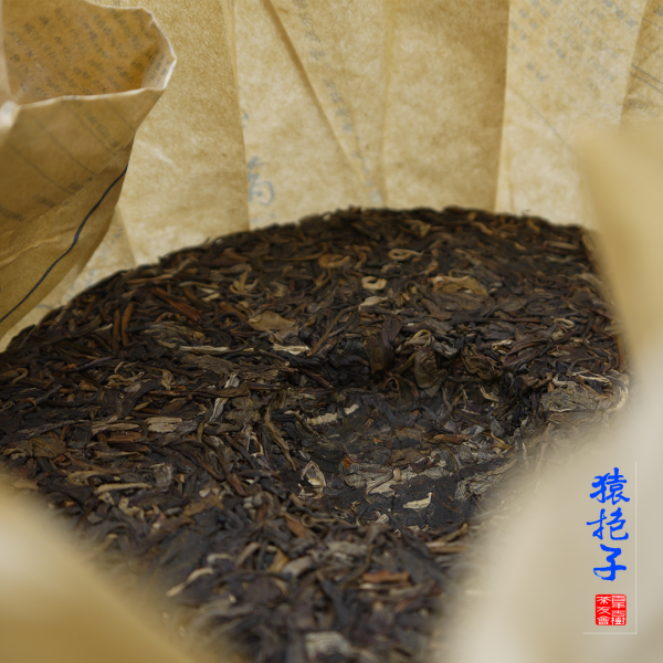 普洱生茶【蓮花未生】猿抱子明清古茶樹 餅裝357g - 图片 3